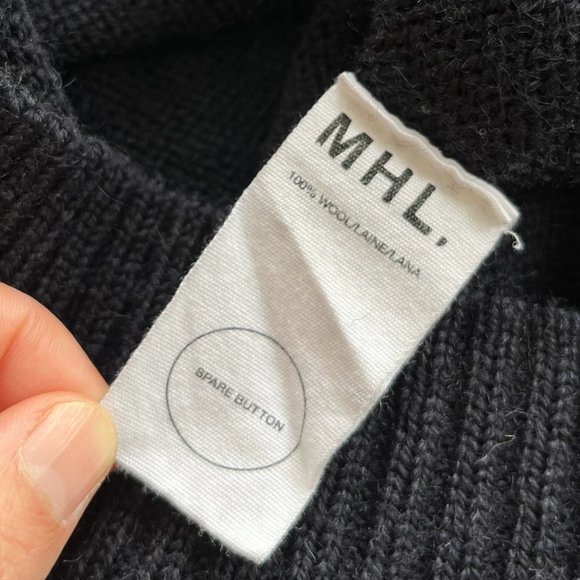 Margaret Howell Navy Wool Turtleneck - Picture 6 of 6